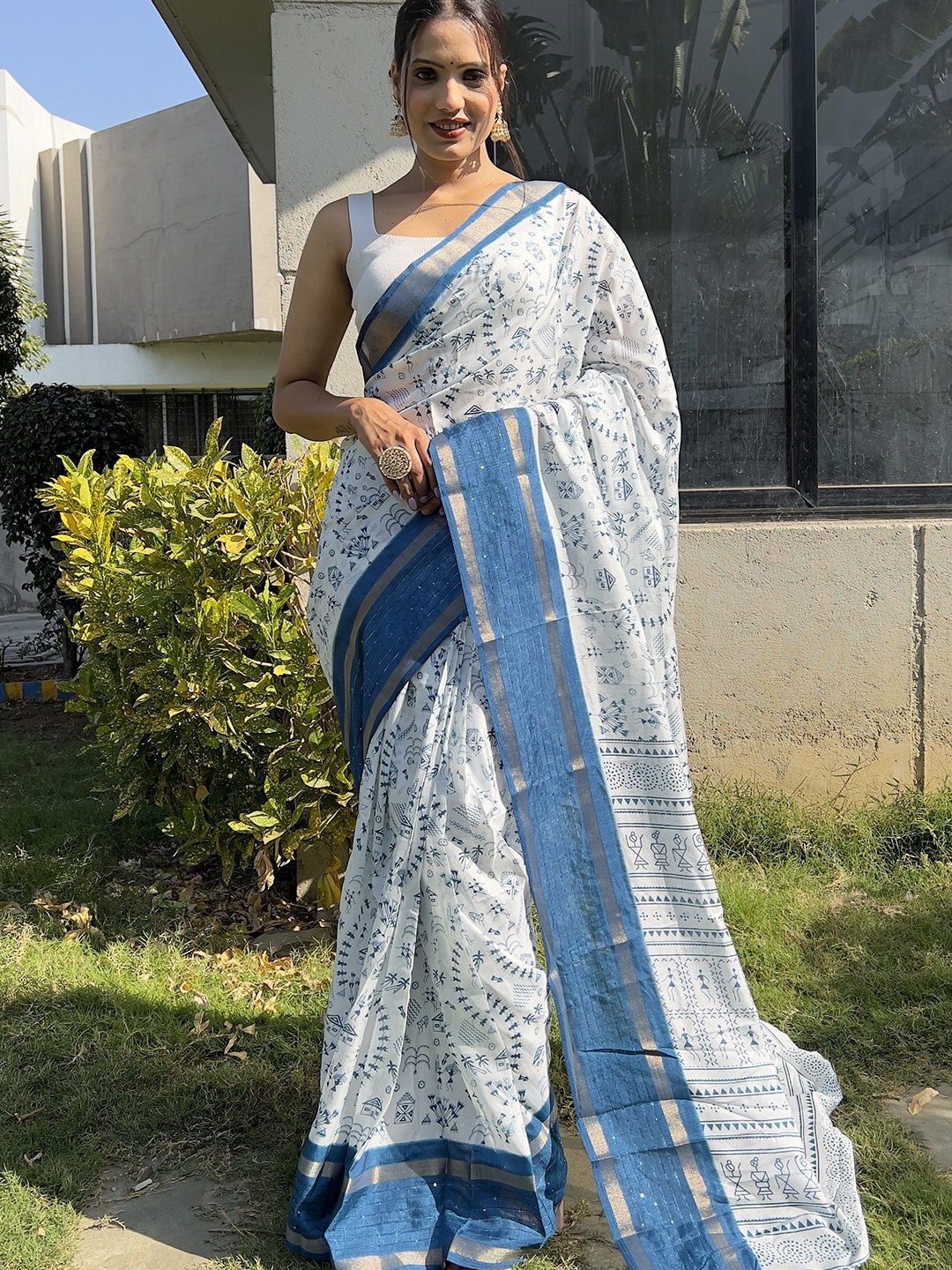 

Upalksh Abstract Printed Kota Saree, Blue