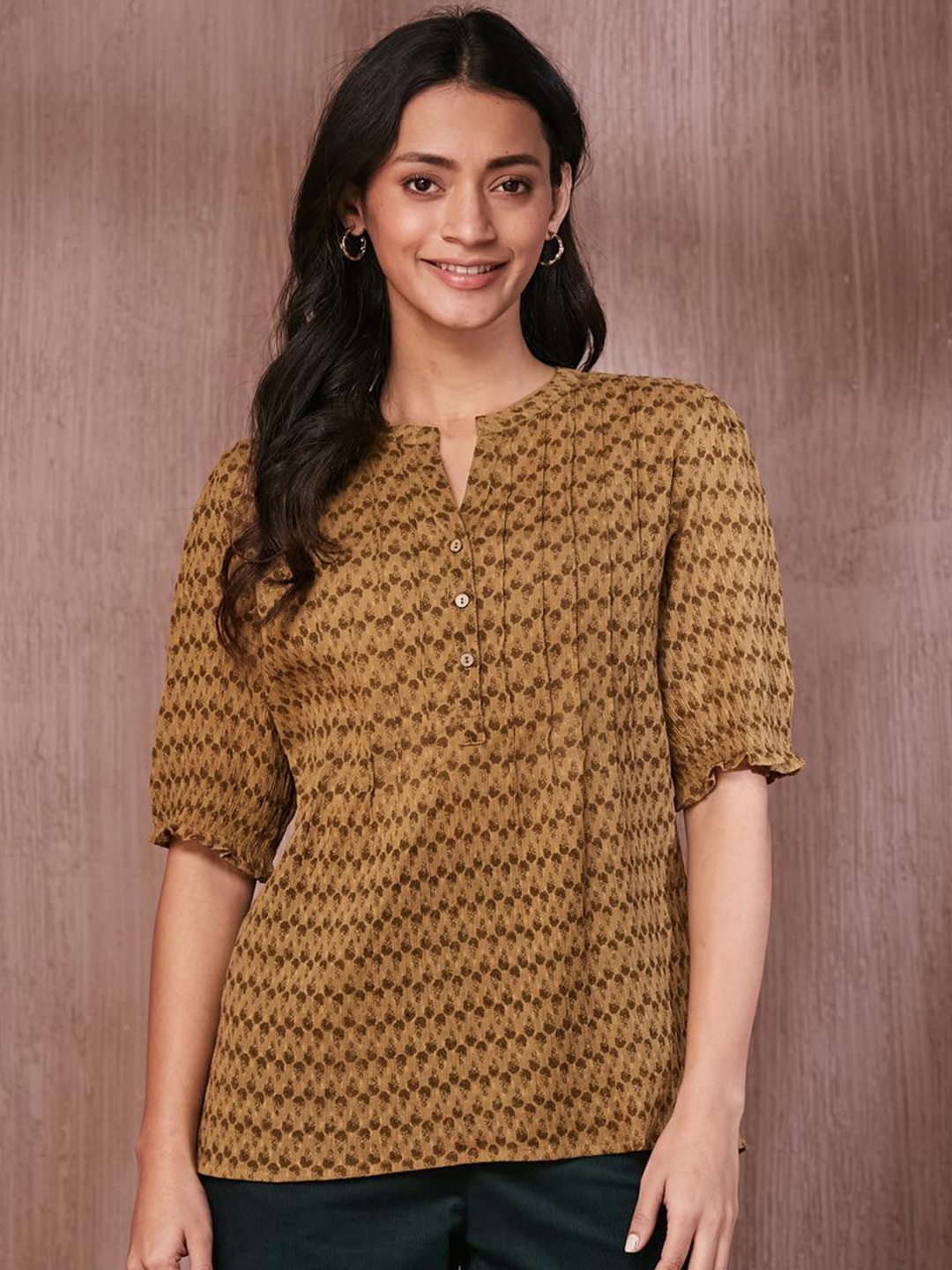 

Fabindia Printed Mandarin Collar Cotton A-Line Top, Brown