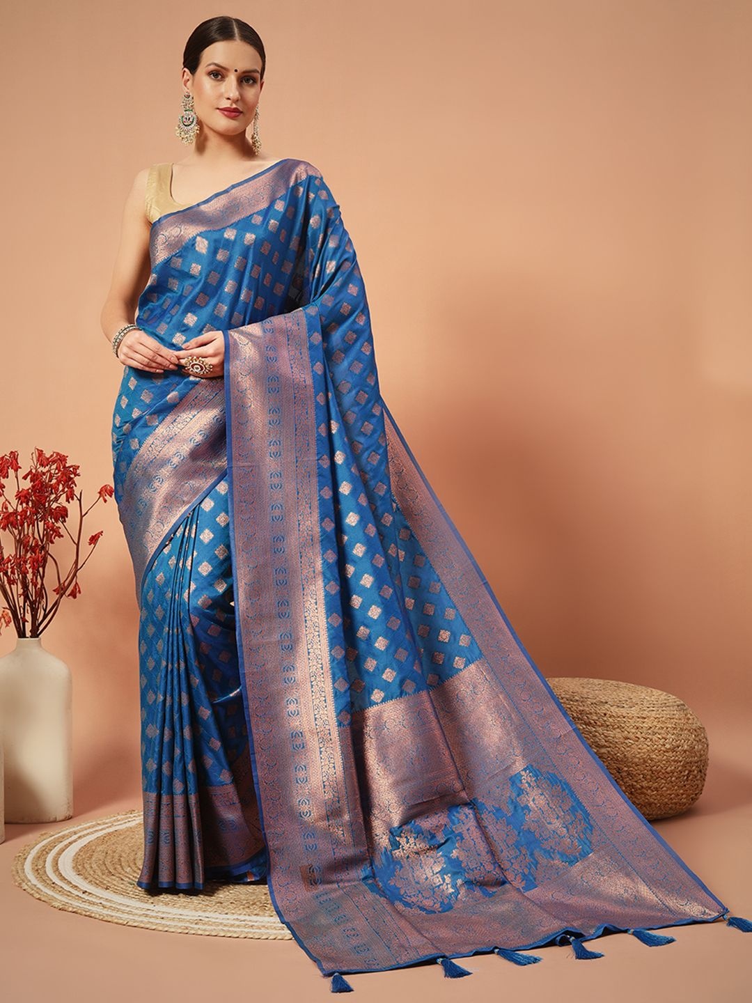 

SWAMI STUDIO Woven Design Zari Pure Silk Banarasi Saree, Turquoise blue