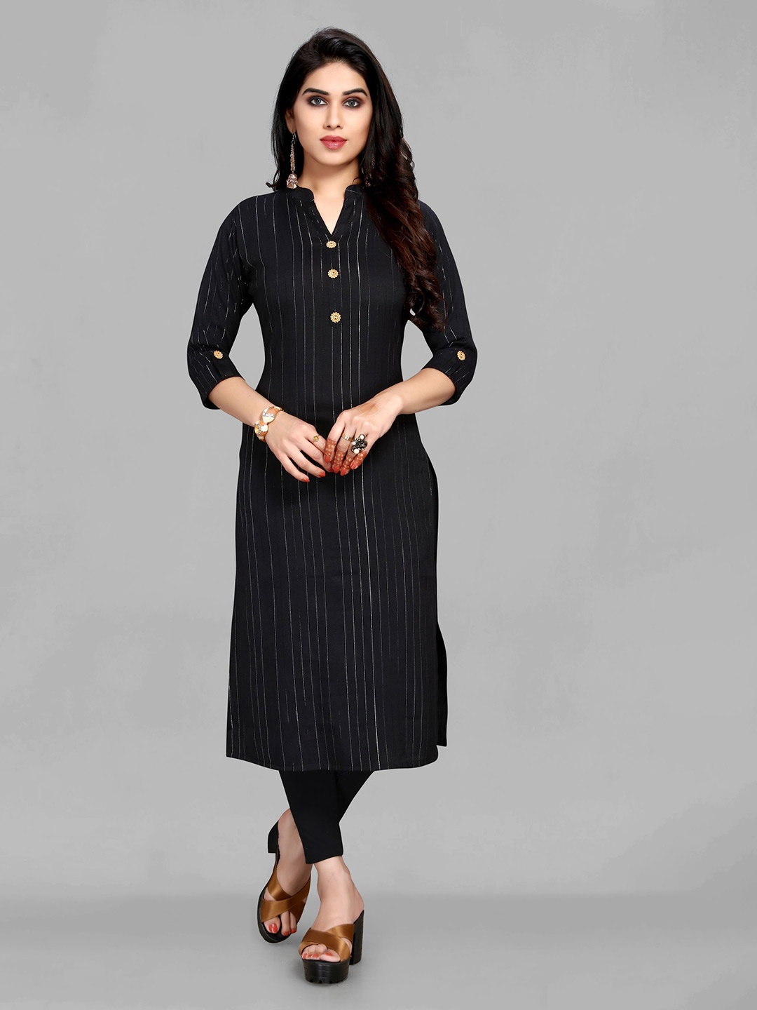 

Krimmple Striped Mandarin Collar Straight Kurta, Black