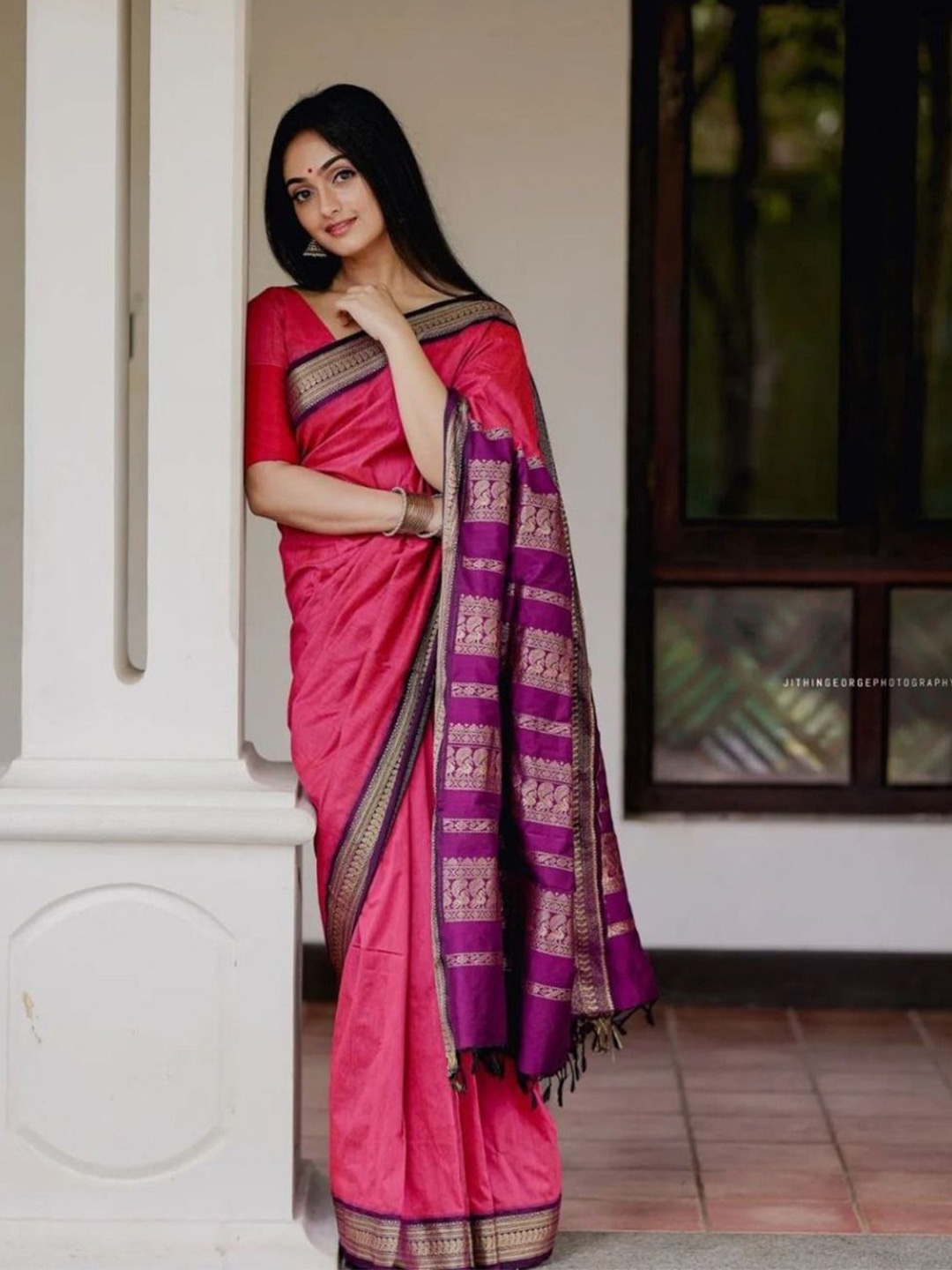 

Anouk Solid Zari Saree, Pink