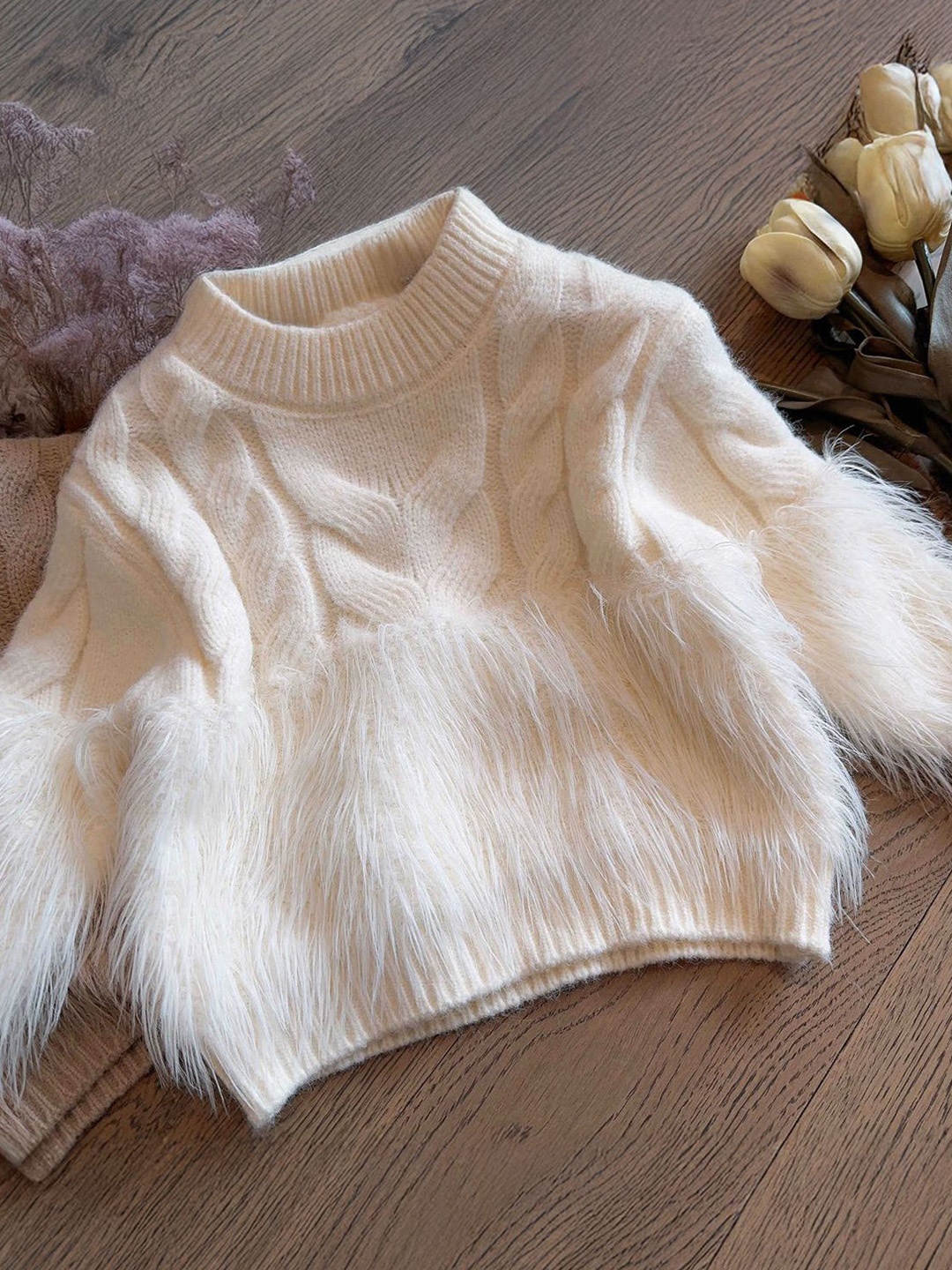 

FOREVER FRIDAY Girls Cable Knit Pullover with Fuzzy Detail, White