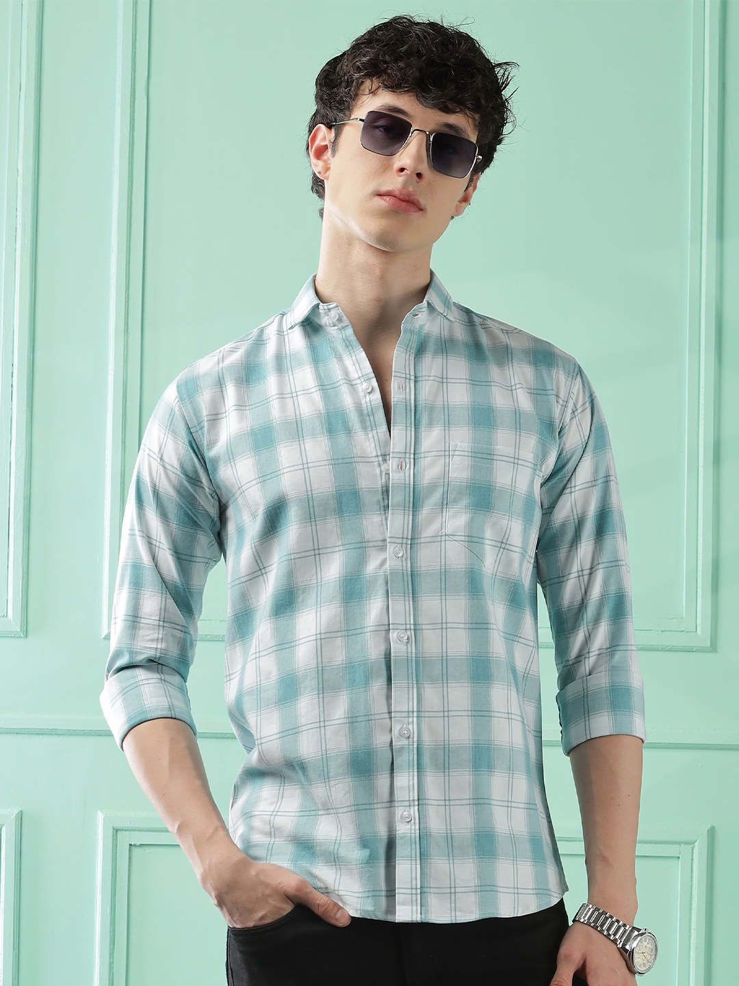 

WOXEN Men Original Fit Spread Collar Tartan Checked Cotton Casual Shirt, White