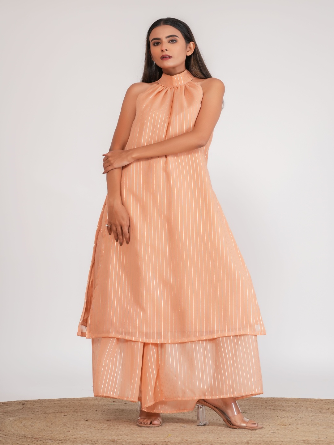 

Salvia Sky Women Striped Regular Kurta with Trousers, Peach