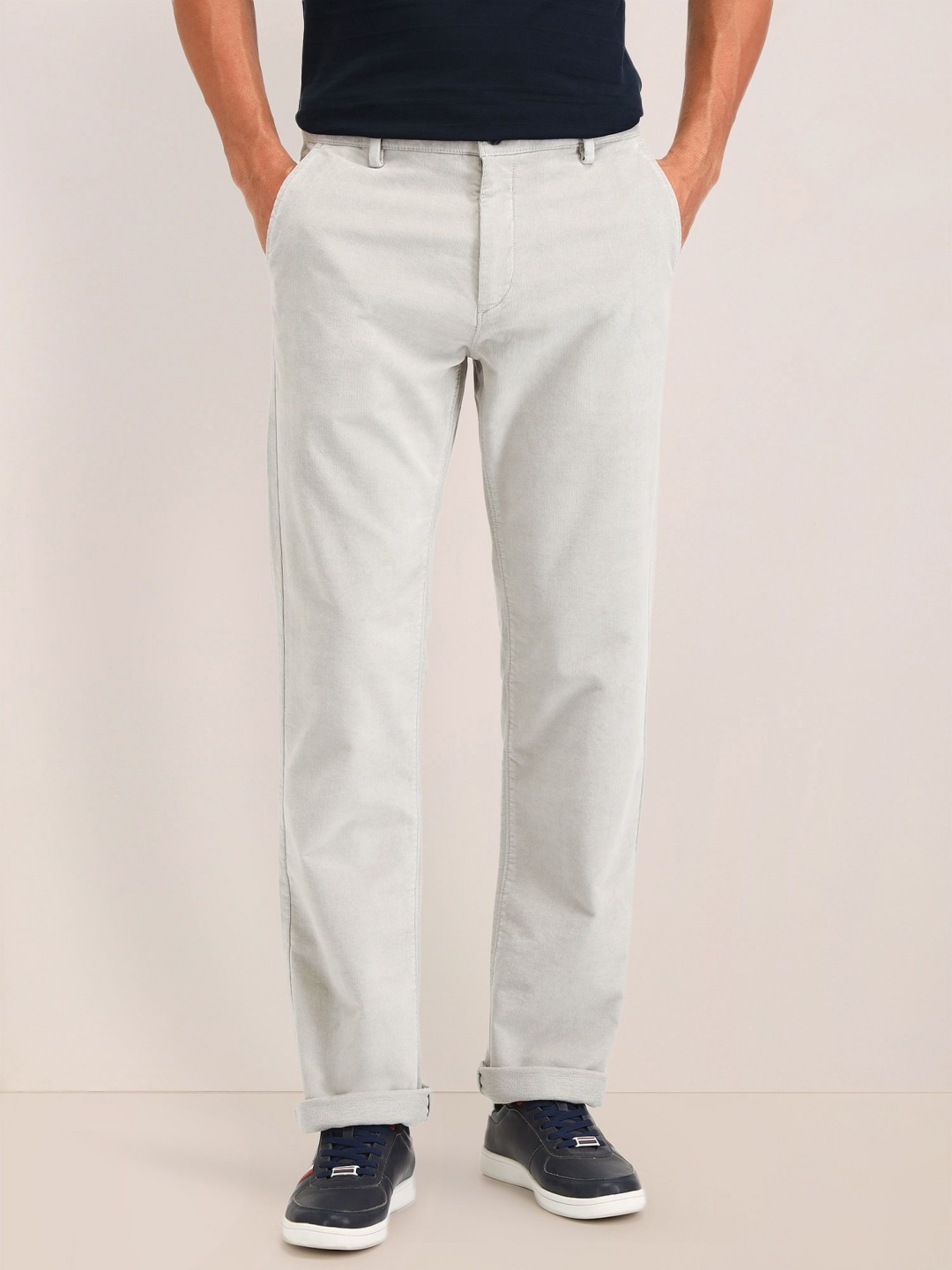 

U.S. Polo Assn. Men Mid-Rise Trousers, White