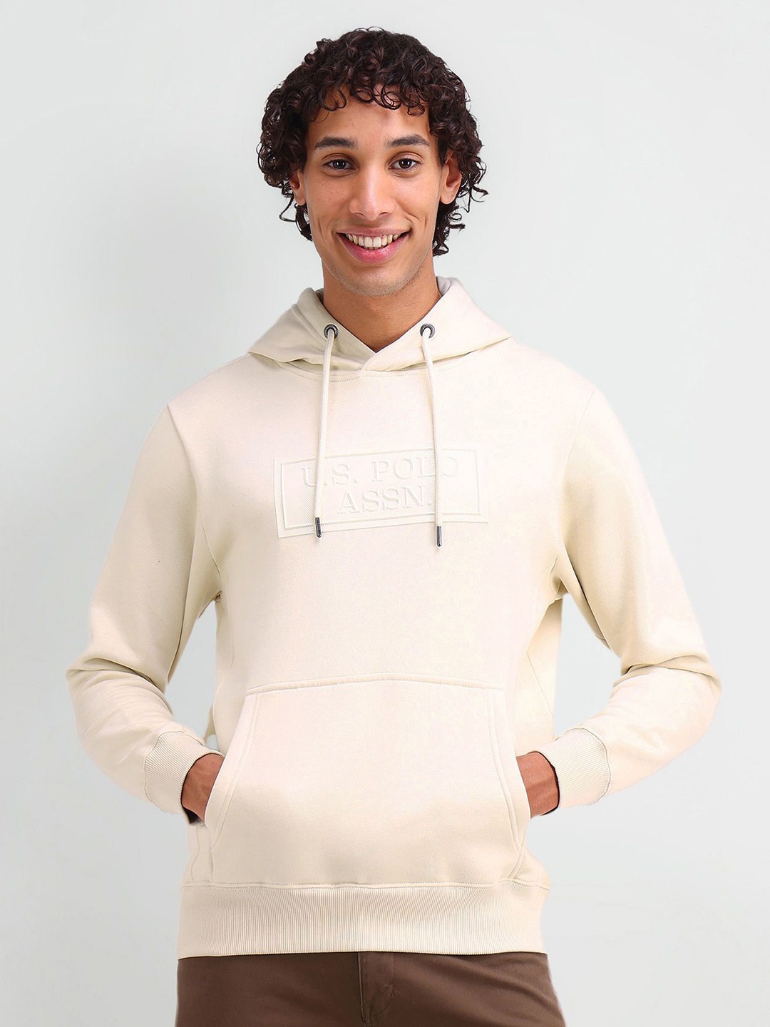 

U.S. Polo Assn. Denim Co. Men Brand Logo Printed Hooded Sweatshirt, Off white