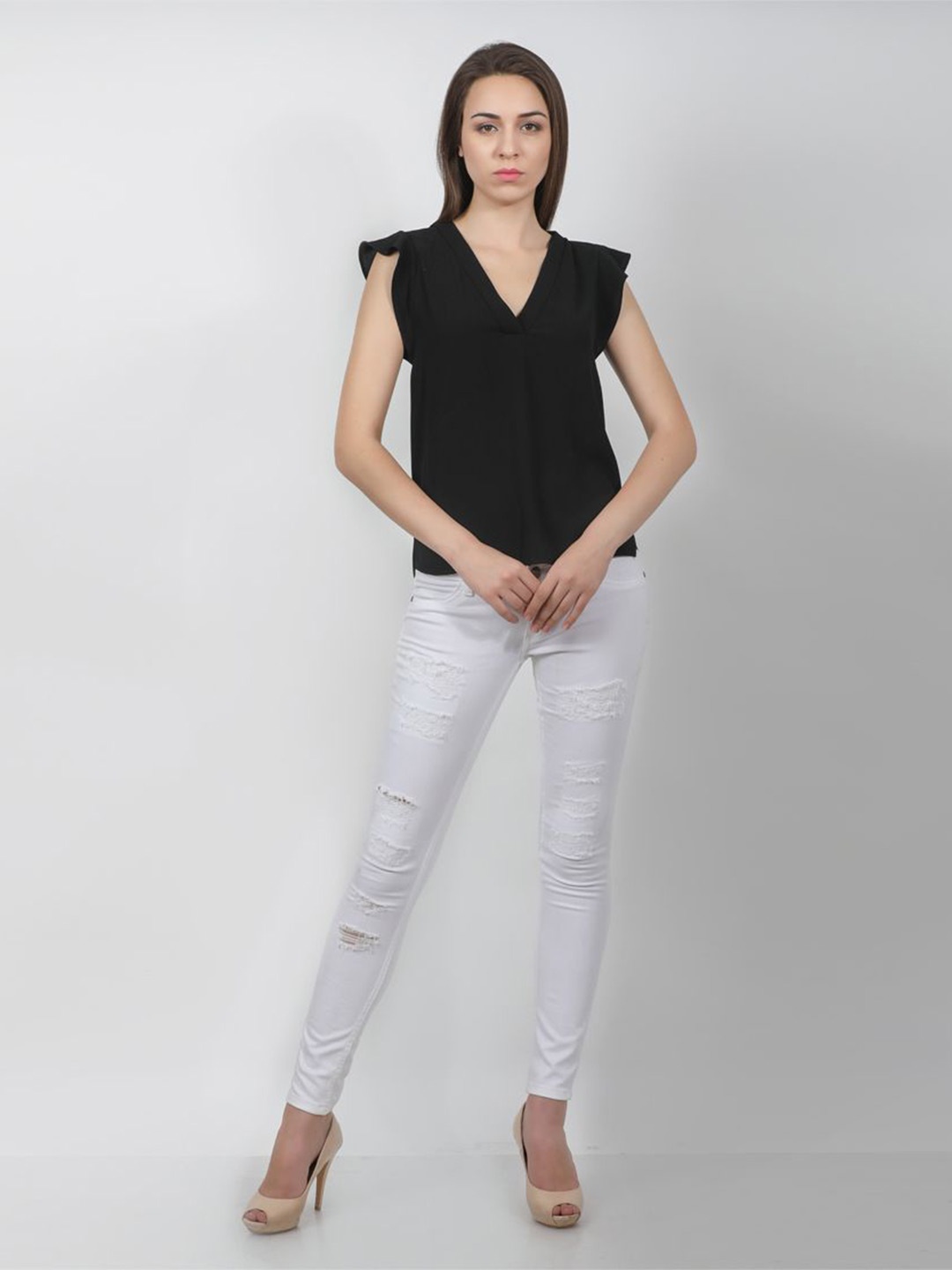 

DELIS V Neck Flared Sleeves Georgette Top, Black