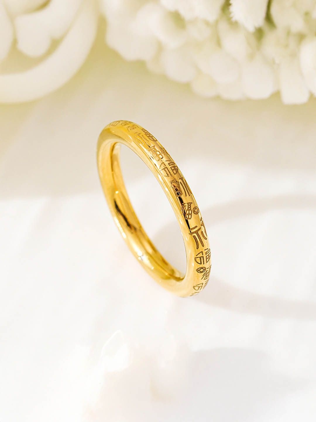 

StyleCast Elegant Gold-Toned Adjustable Finger Ring