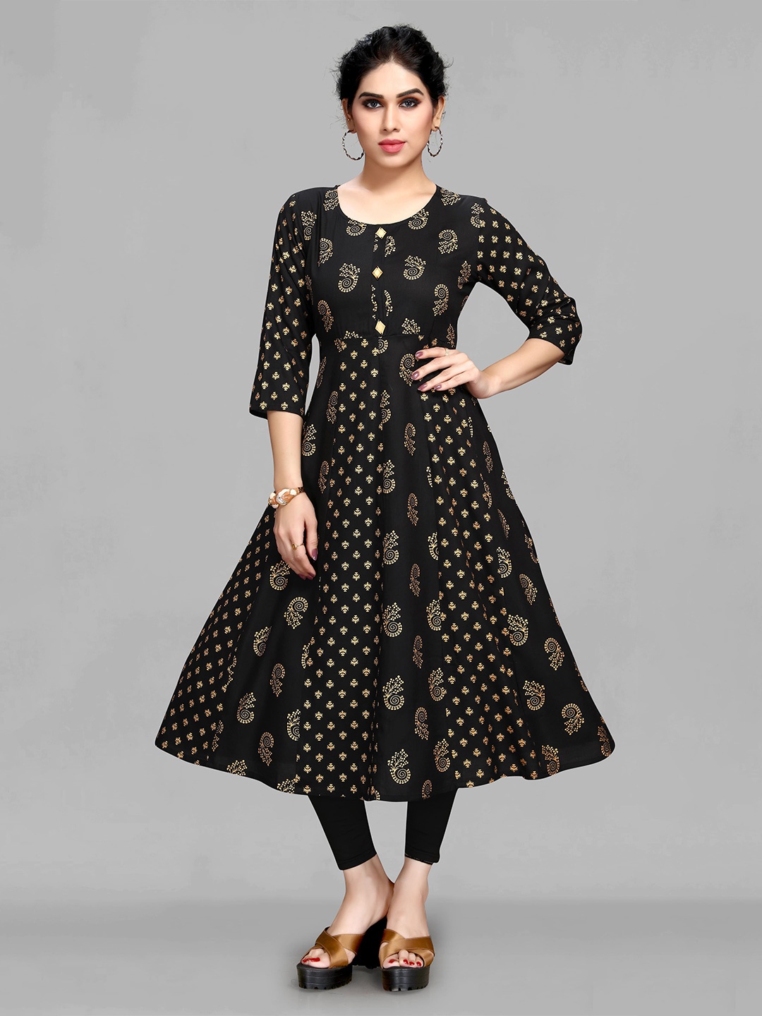 

Krimmple Women Ethnic Motifs Printed Round Neck Straight Kurta, Black