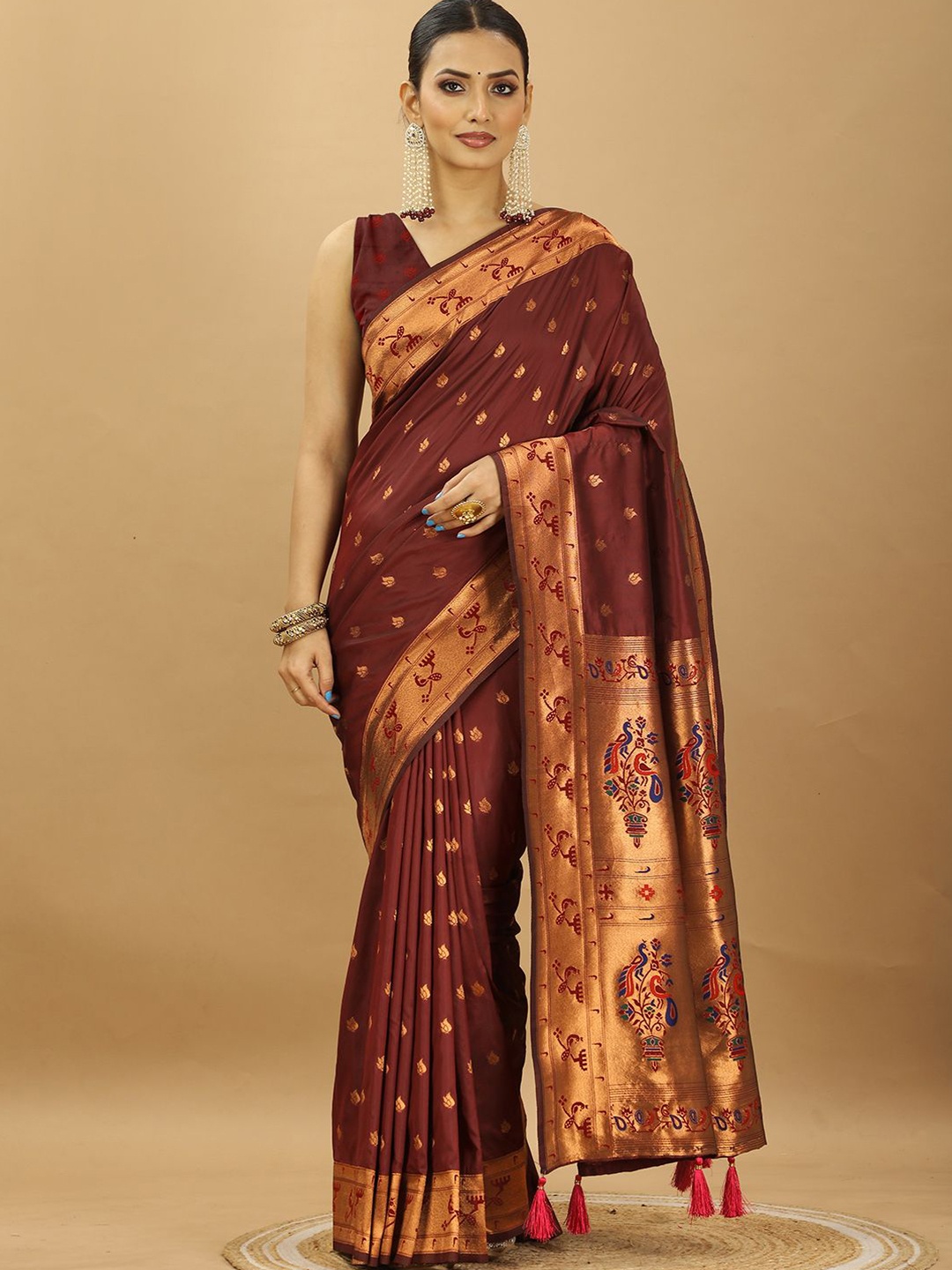 

SWAMI STUDIO Woven Design Zari Pure Silk Paithani Saree, Maroon