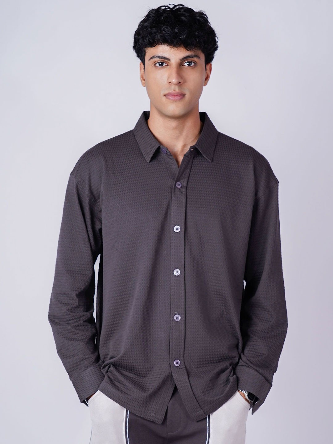 

HOP HEAD Men Comfort Fit Spread Collar Textured Cotton Casual Shirt, Purple