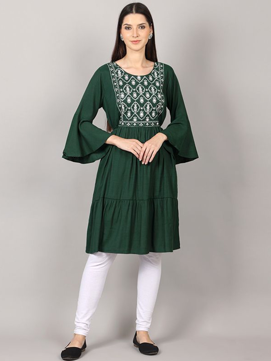 

Krimmple Women Yoke Design Kurti, Green