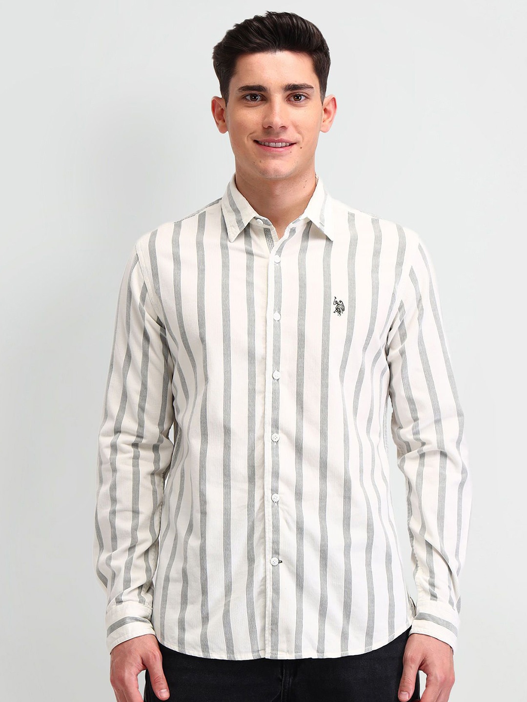 

U.S. Polo Assn. Denim Co. Men Classic Fit Vertical Striped Cotton Casual Shirt, Cream