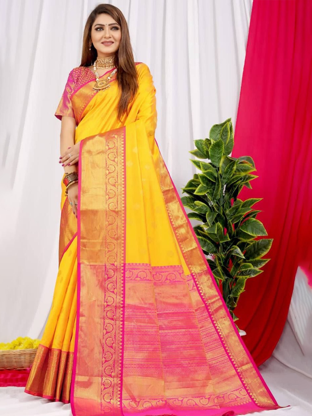 

ZIBLON Woven Design Zari Kanjeevaram Saree, Yellow