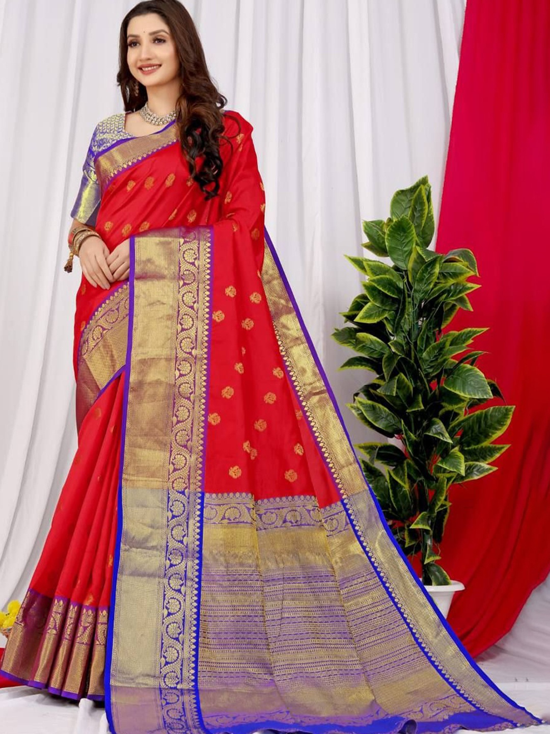 

ZIBLON Woven Design Zari Kanjeevaram Saree, Red