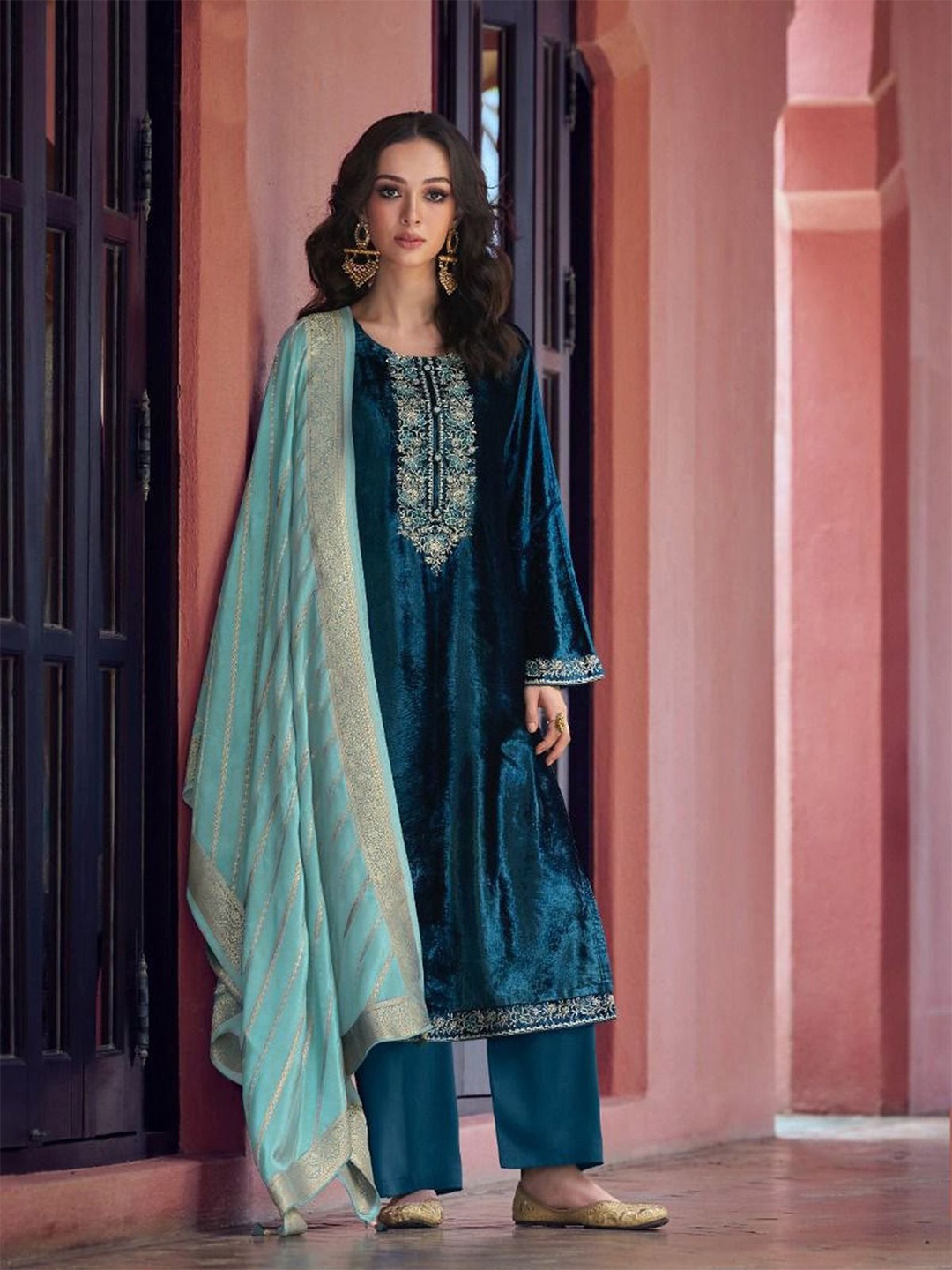 

Odette Women Teal Velvet Floral Embroidery Sequinned Semi-Stitched Dress Material