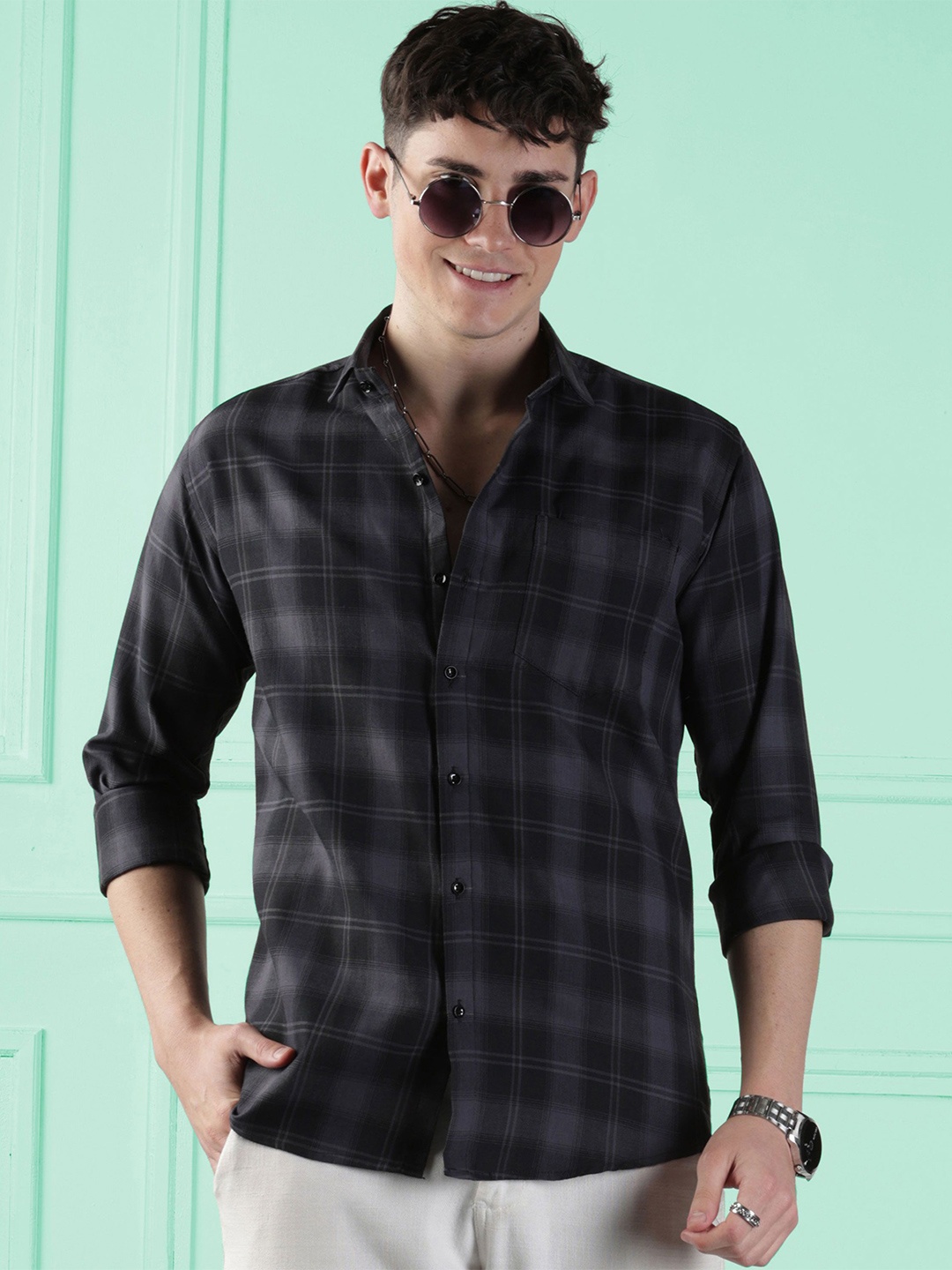 

WOXEN Men Original Fit Spread Collar Tartan Checked Cotton Casual Shirt, Black