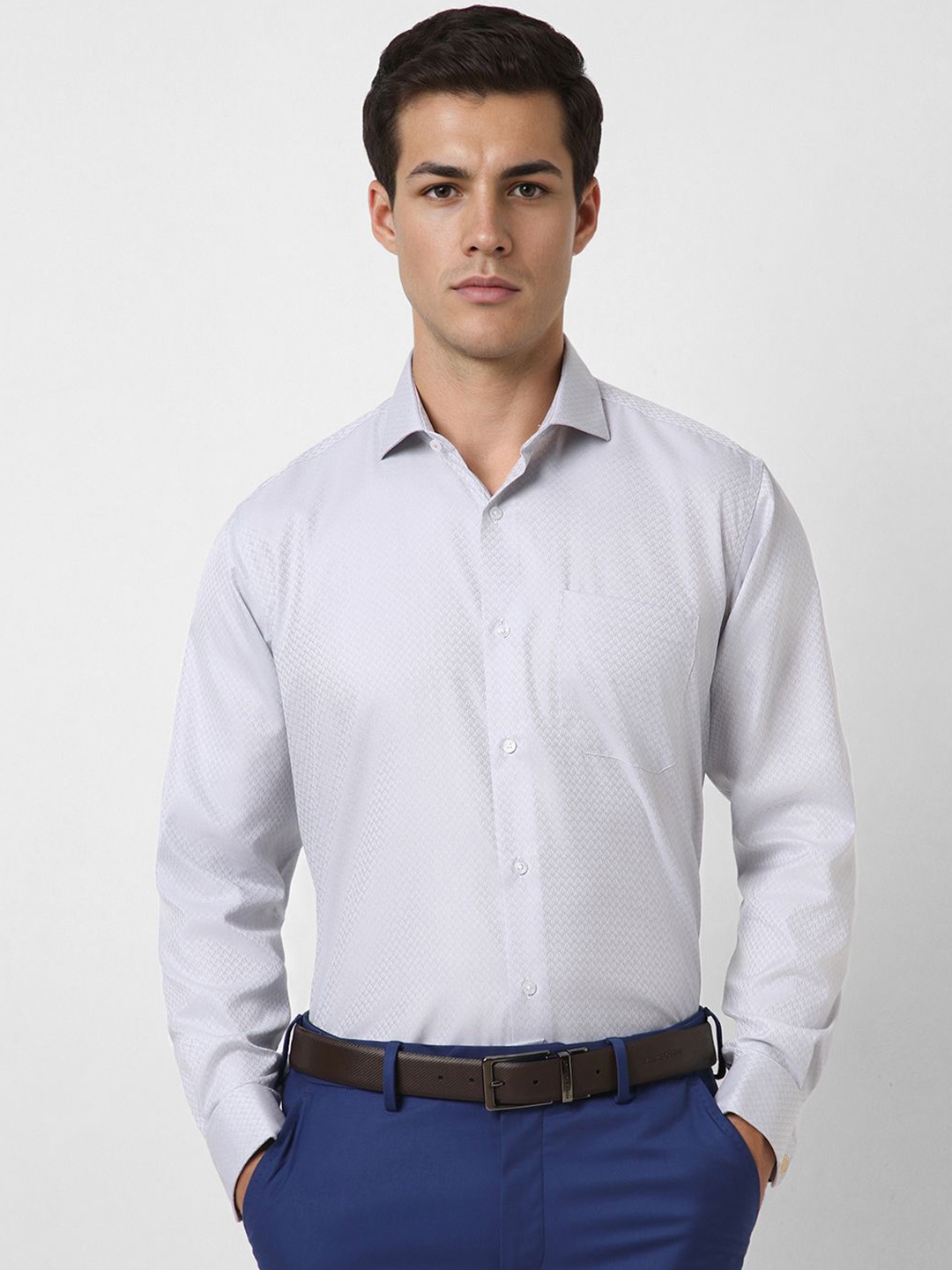 

Van Heusen Men Spread Collar Textured Cotton Formal Shirt, Grey
