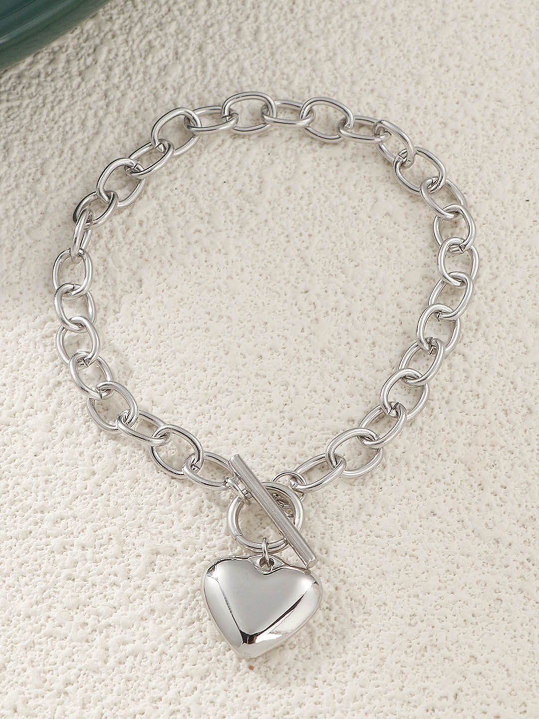

StyleCast Silver-Toned Elegant Heart Shaped Link Bracelet