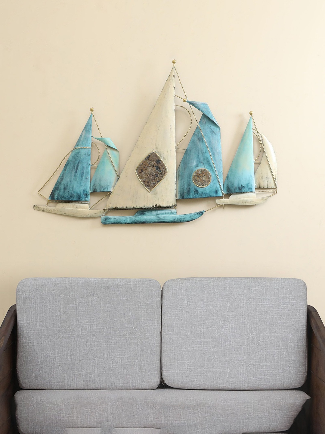 

vedas Mystic Indiana Gold-Toned & Blue Nova Boat Wall Decor