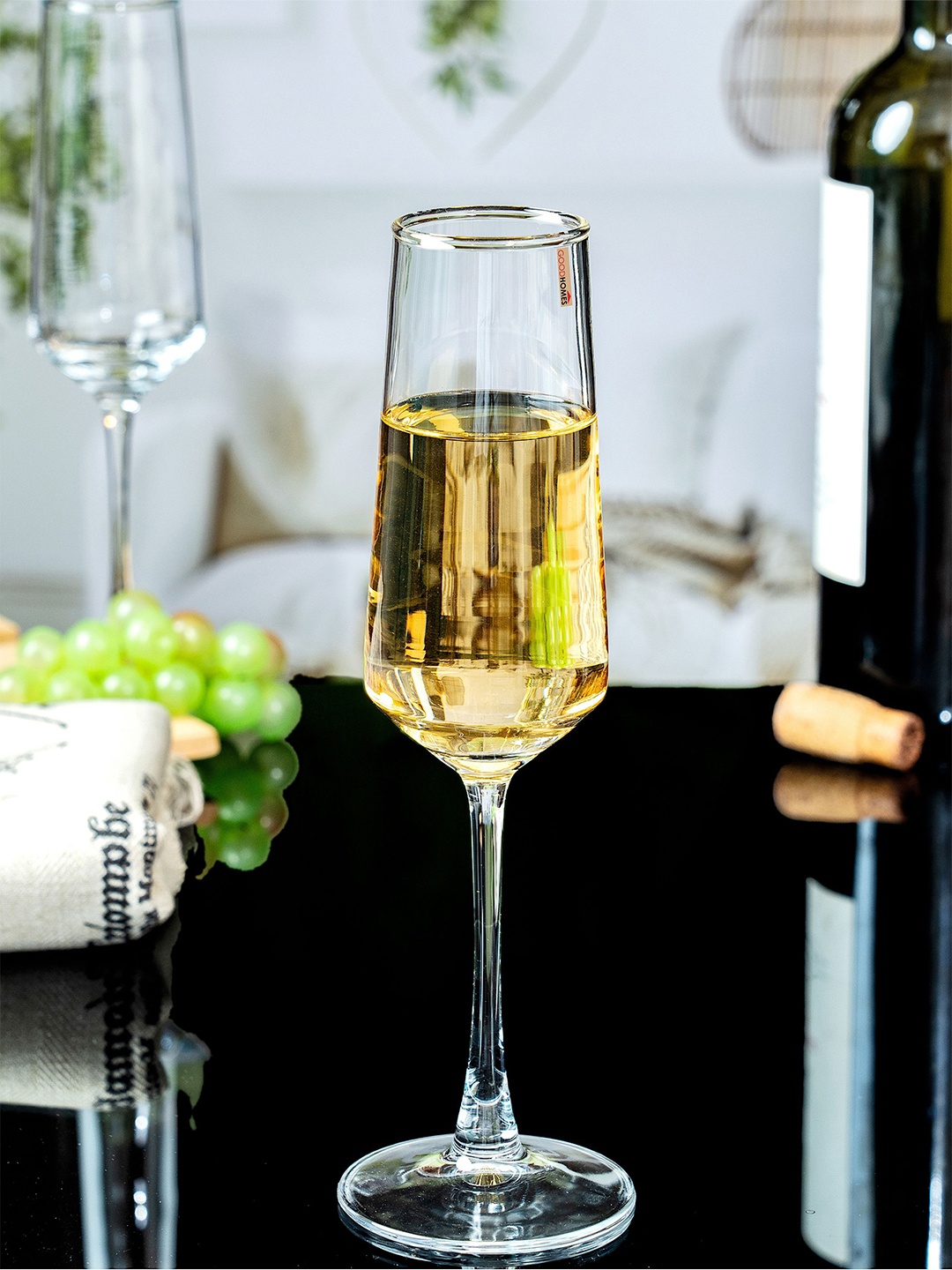 

GOODHOMES Transparent 6 Pieces Glass Champagne Bar Glass 250 ml