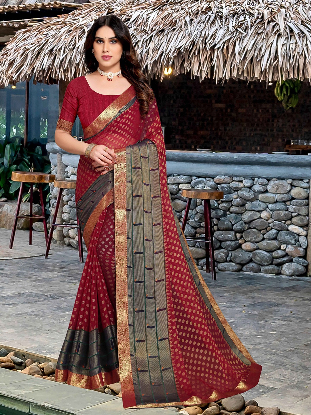 

EMV Pure Chiffon Saree, Red
