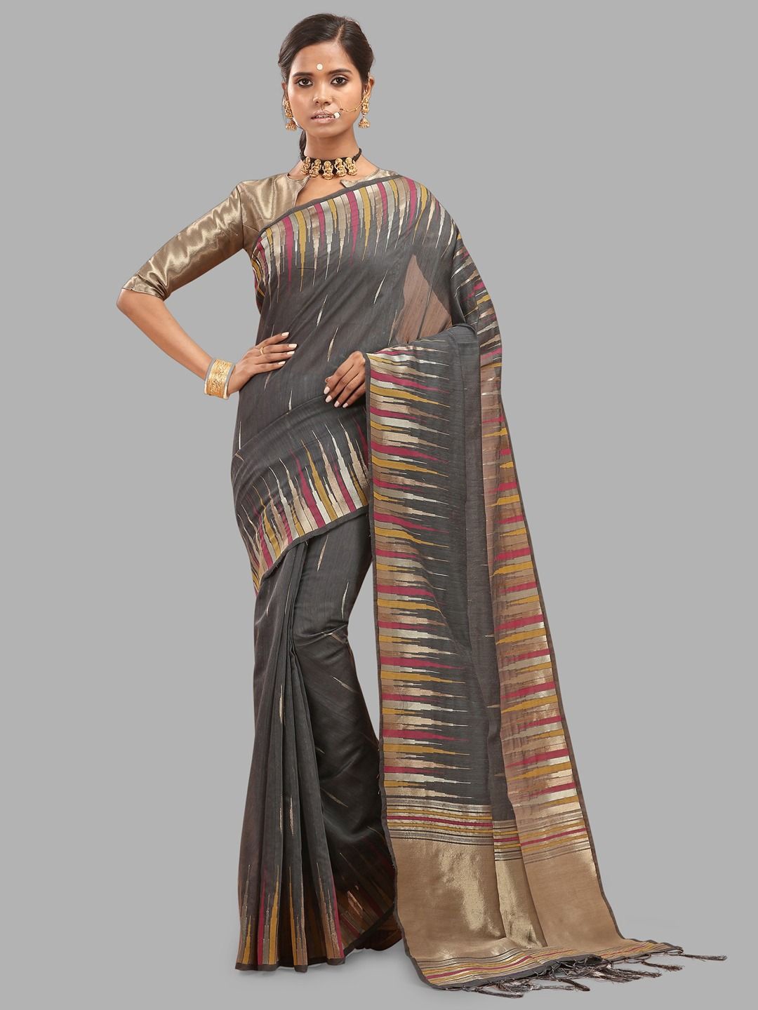

Krimmple Zari Silk Cotton Maheshwari Saree, Grey