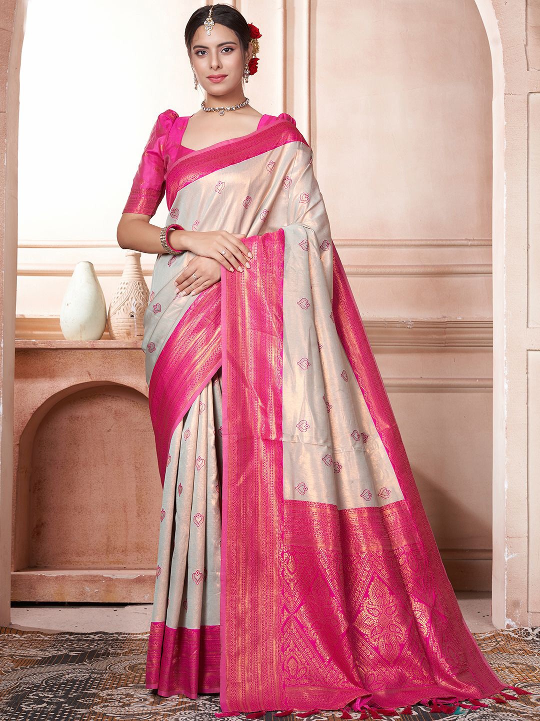 

Mitera Ethnic Motifs Woven Design Zari Kanjeevaram Saree, Cream