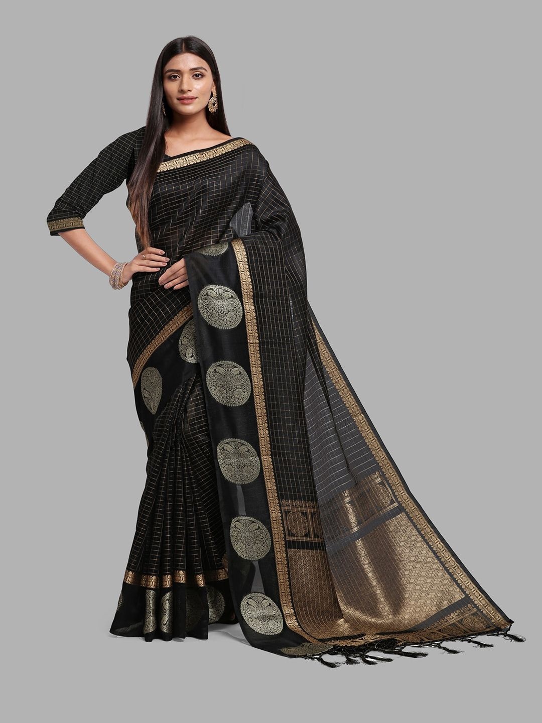 

Krimmple Checked Zari Silk Cotton Kanjeevaram Saree, Black
