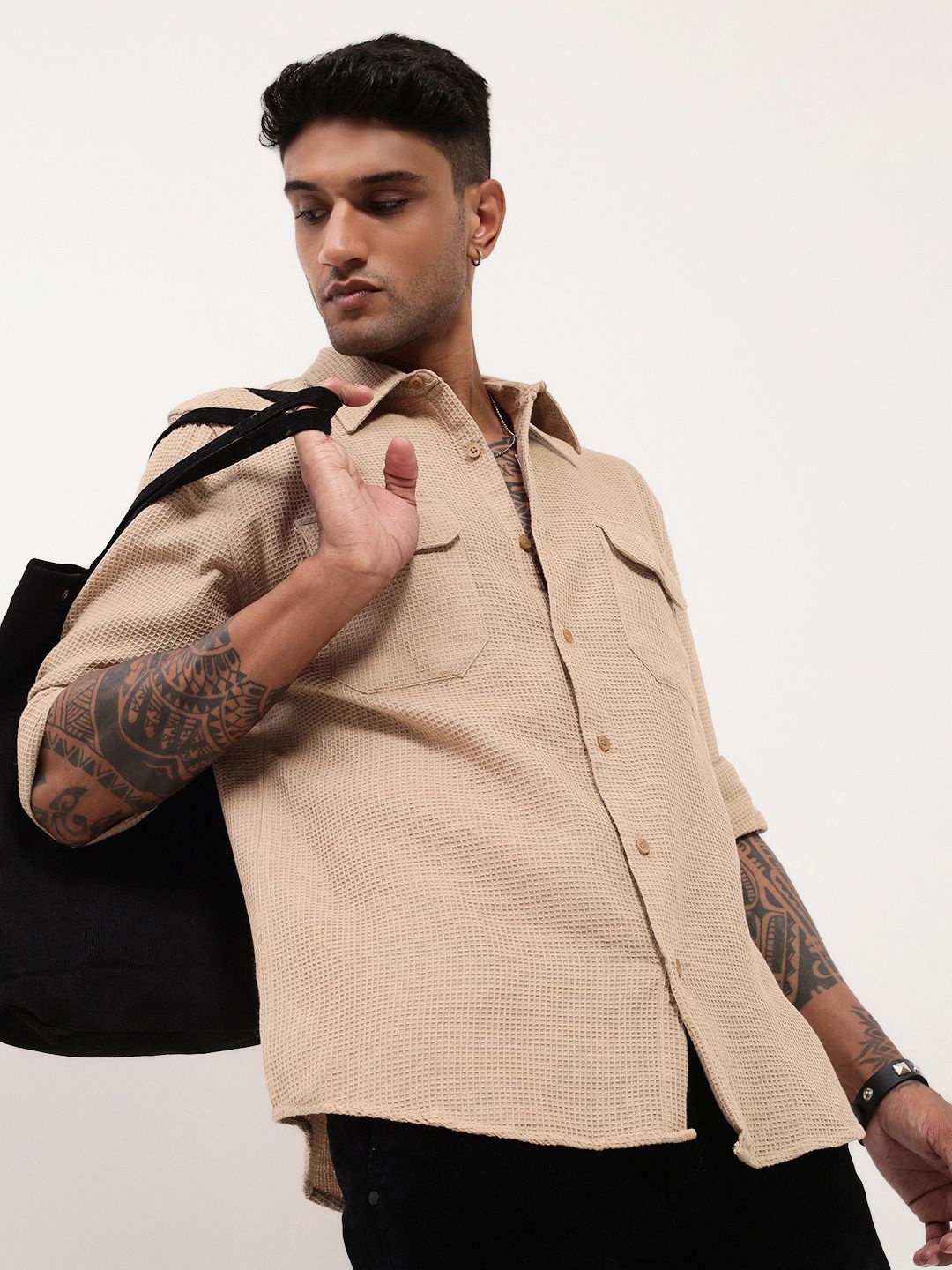 

SHOWOFF Men Comfort Slim Fit Spread Collar Solid Cotton Casual Shirt, Beige
