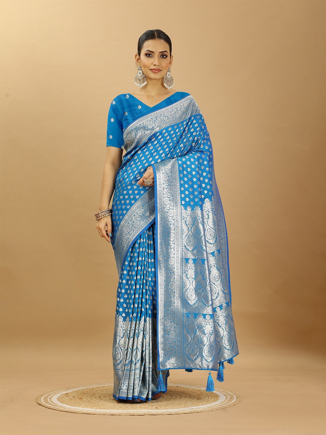 

SWAMI STUDIO Woven Design Zari Pure Silk Banarasi Saree, Blue