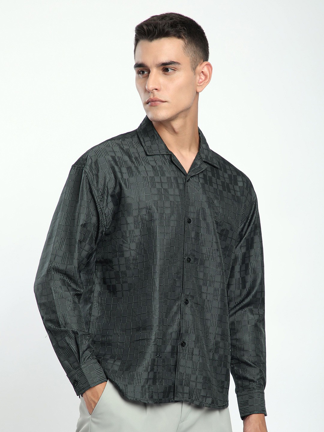

Beyoung Men Cuban Collar Geometric Printed Casual Shirt, Grey
