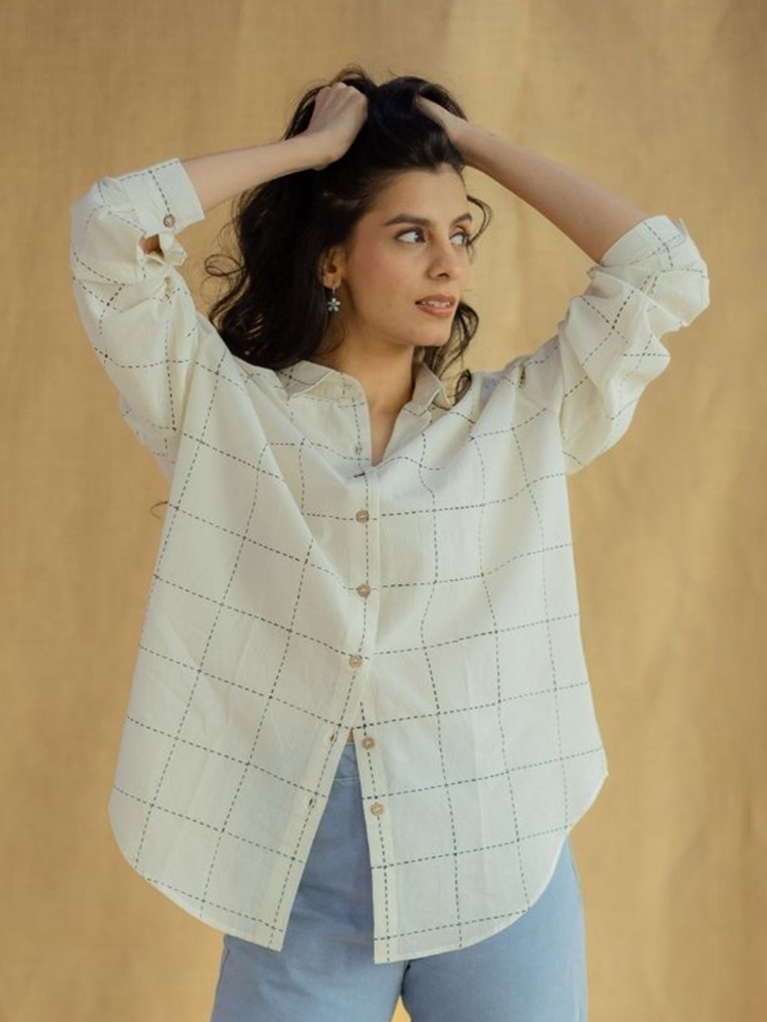 

THE INDIAN ETHNIC CO Women Opaque Checked Casual Shirt, White