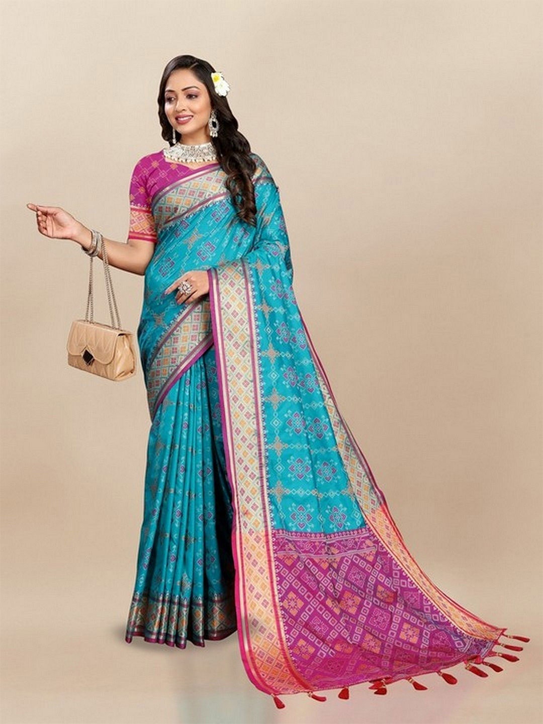 

VARNI FABRICS Woven Design Zari Pure Silk Patola Saree, Turquoise blue