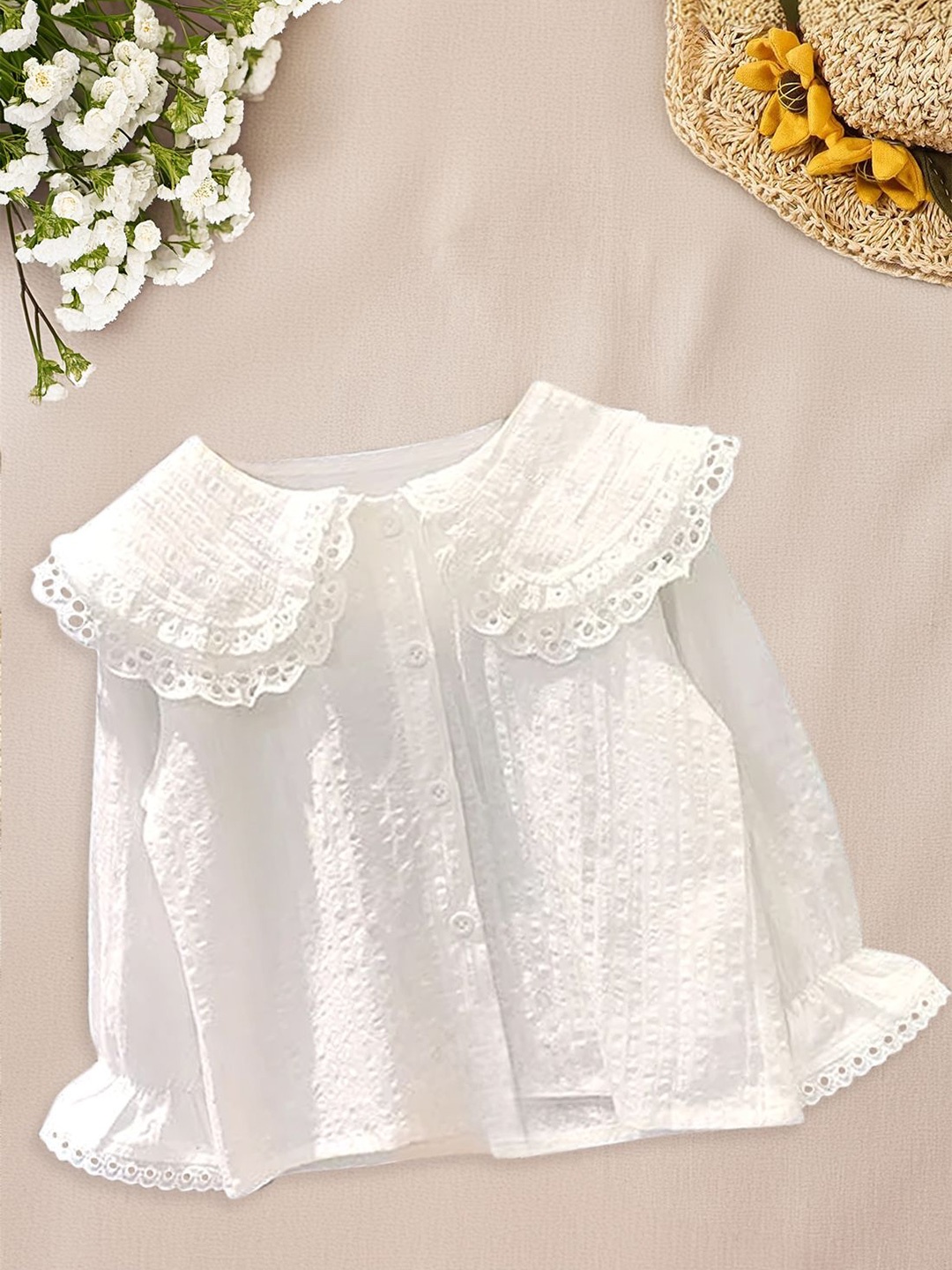 

FOREVER FRIDAY Floral Peter Pan Collar Bell Sleeve Cotton Top, White