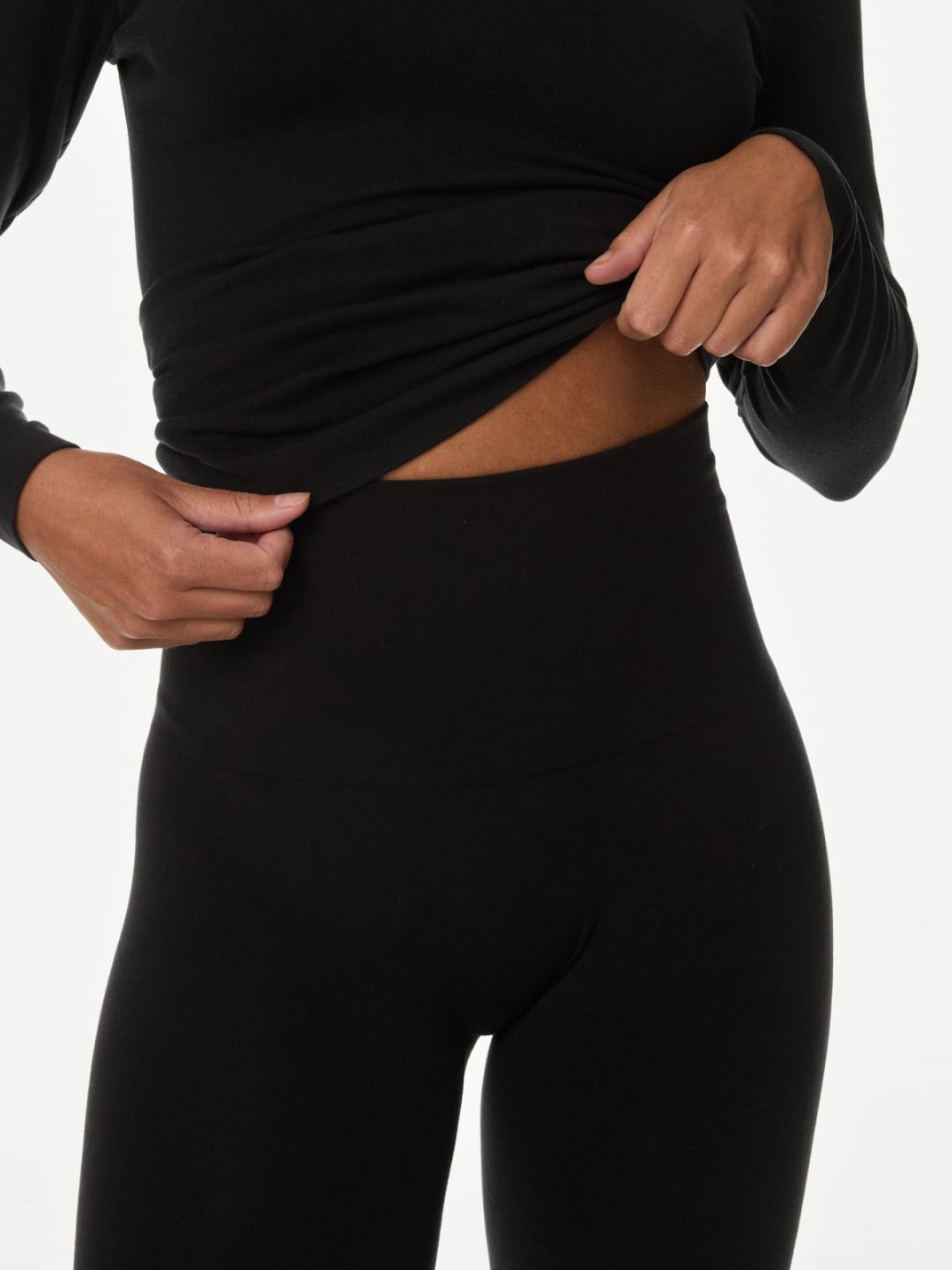 

Marks & Spencer Ribbed Mid-Rise Thermal Bottoms, Black