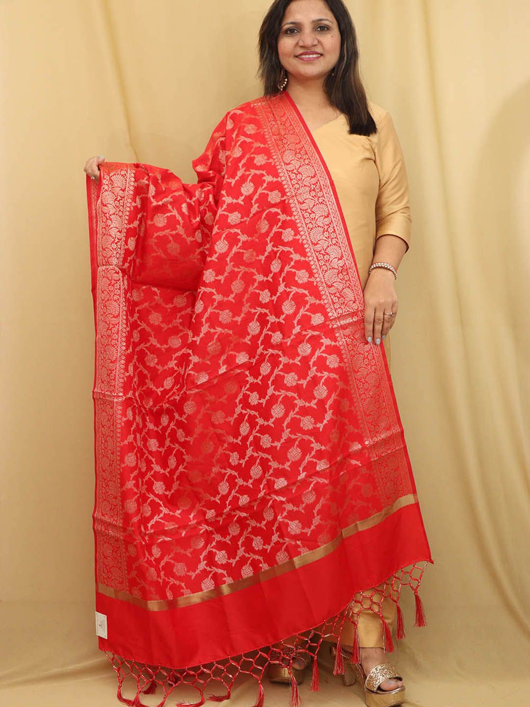 

Luxurionworld Ethnic Motifs Woven Design Lightweight and Breathable Silk Dupatta, Red