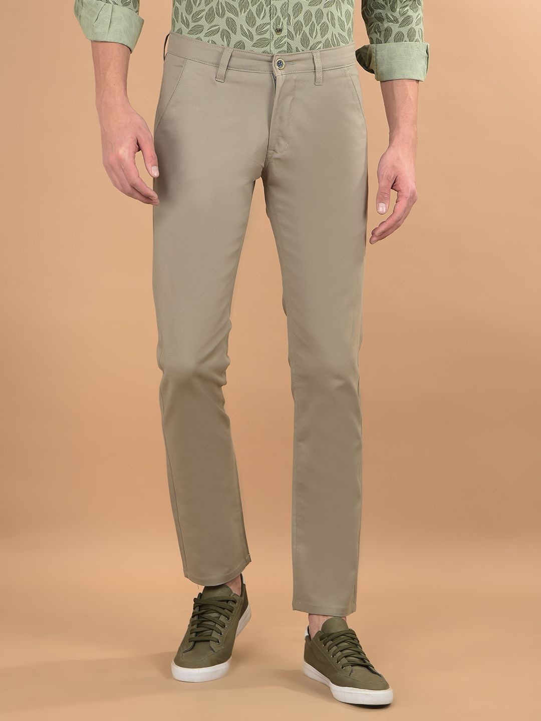 

Canary London Men Smart Slim Fit Mid-Rise Wrinkle Free Chinos Trousers, Khaki