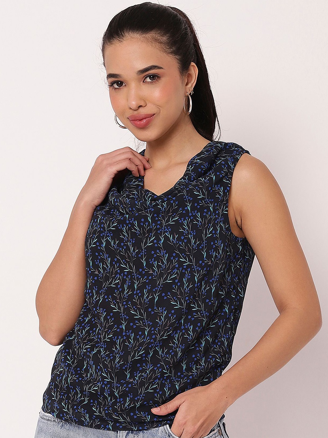 

Moomaya Tropical Printed Georgette Top, Black