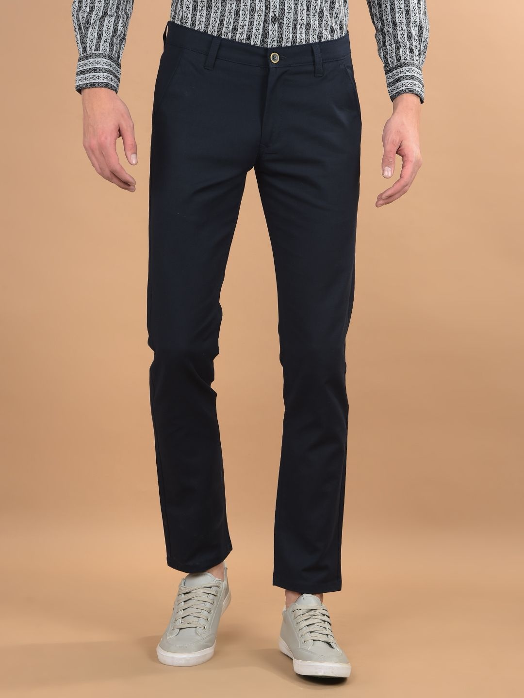 

Canary London Men Smart Slim Fit Mid-Rise Wrinkle Free Chinos Trousers, Navy blue