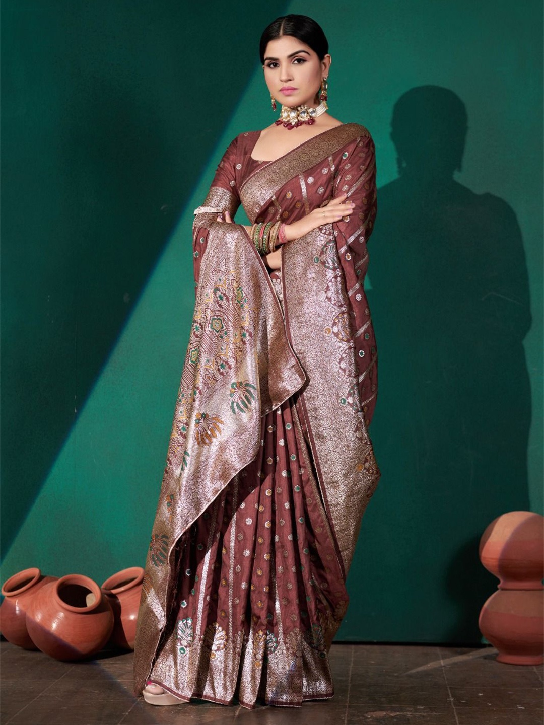 

Aagiri Woven Design Zari Pure Silk Banarasi Saree, Coffee brown