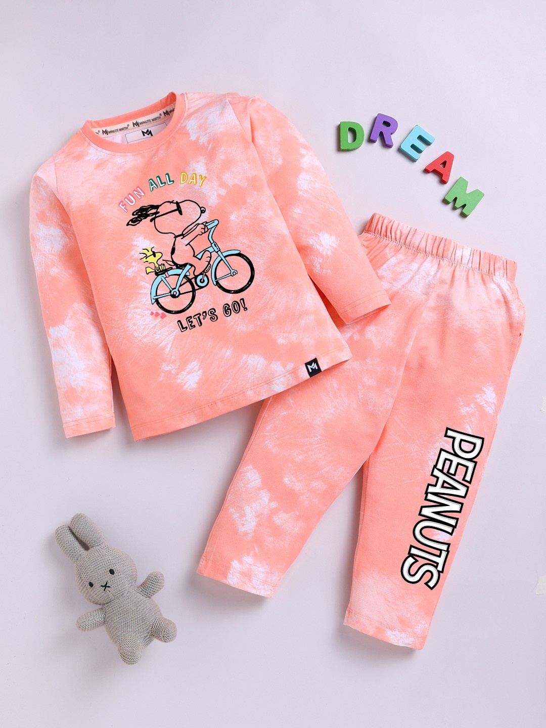 

YK X Minute Mirth Girls Printed T-shirt and Pyjamas, Peach