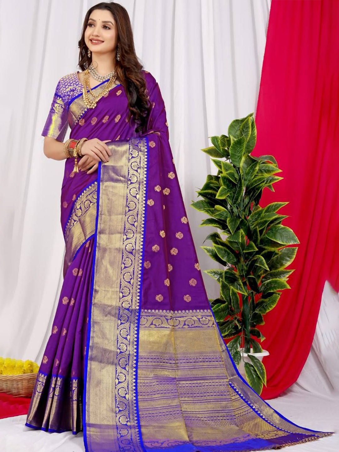 

ZIBLON Woven Design Zari Kanjeevaram Saree, Purple