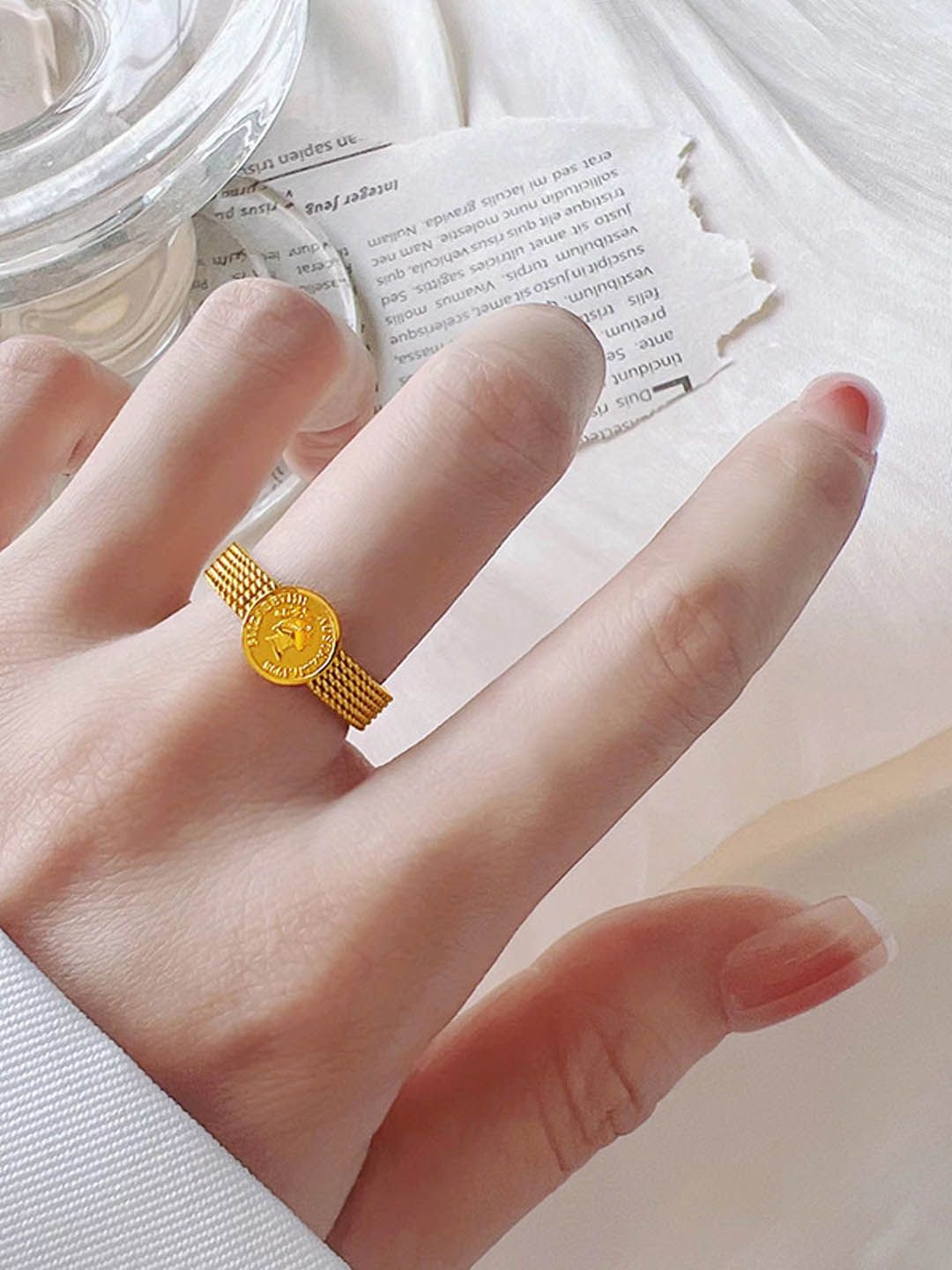 

StyleCast Elegant Gold-Toned Textured Adjustable Finger Ring