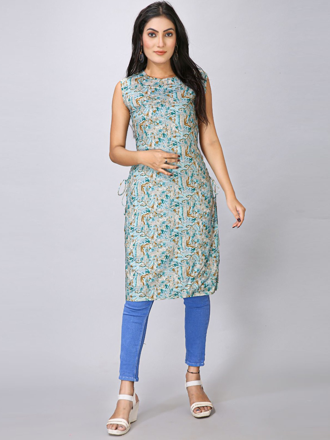 

Krimmple Women Abstract Printed Kurta, Sea green