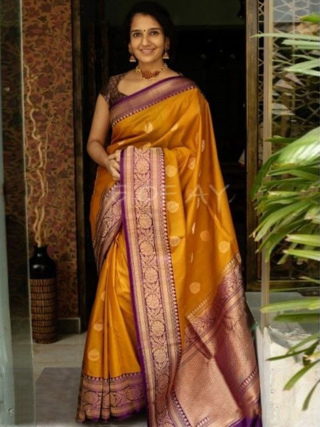 

Anouk Woven Design Zari Banarasi Saree, Mustard