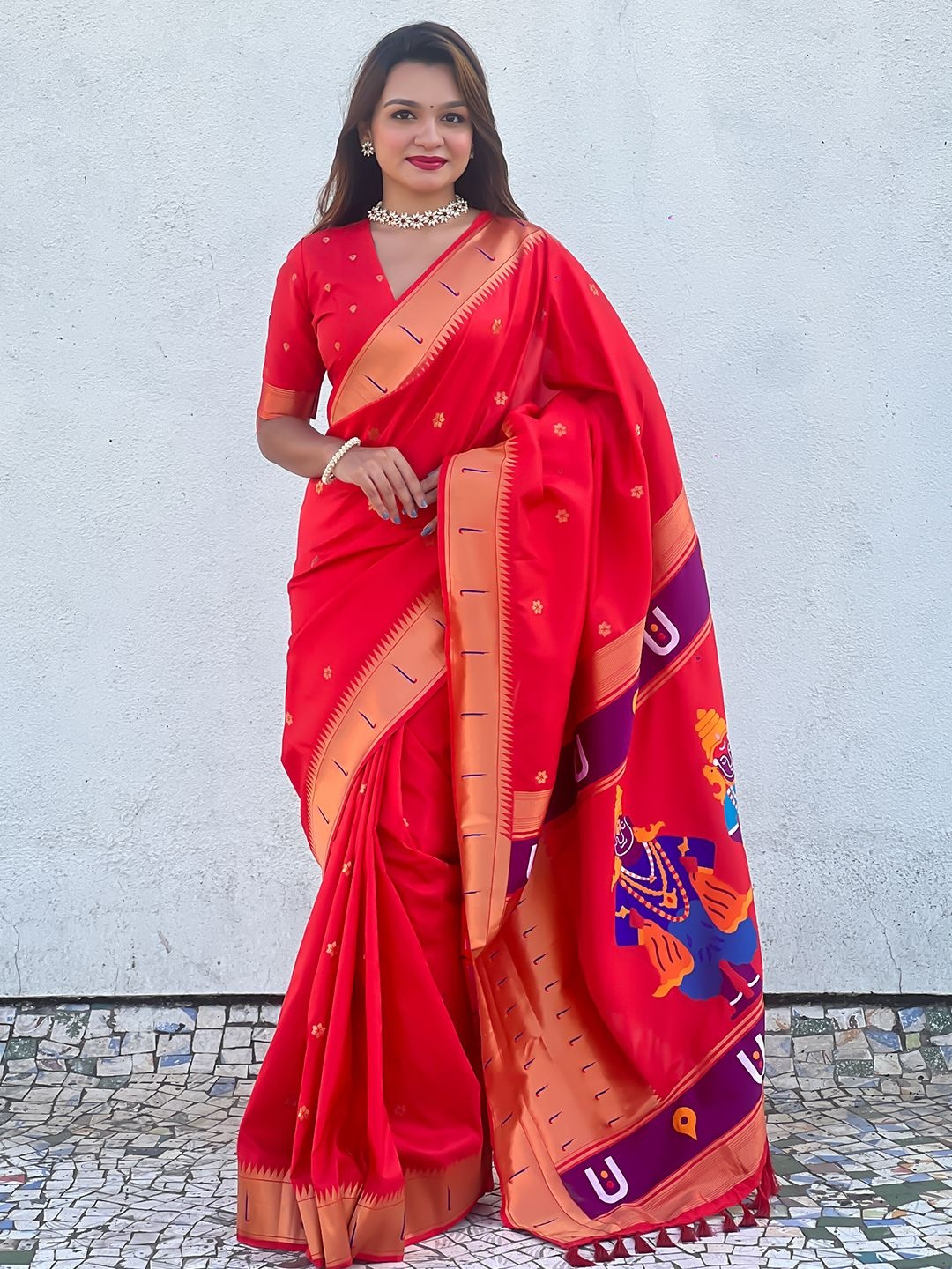 

Mitera Woven Design Zari Paithani Saree, Red