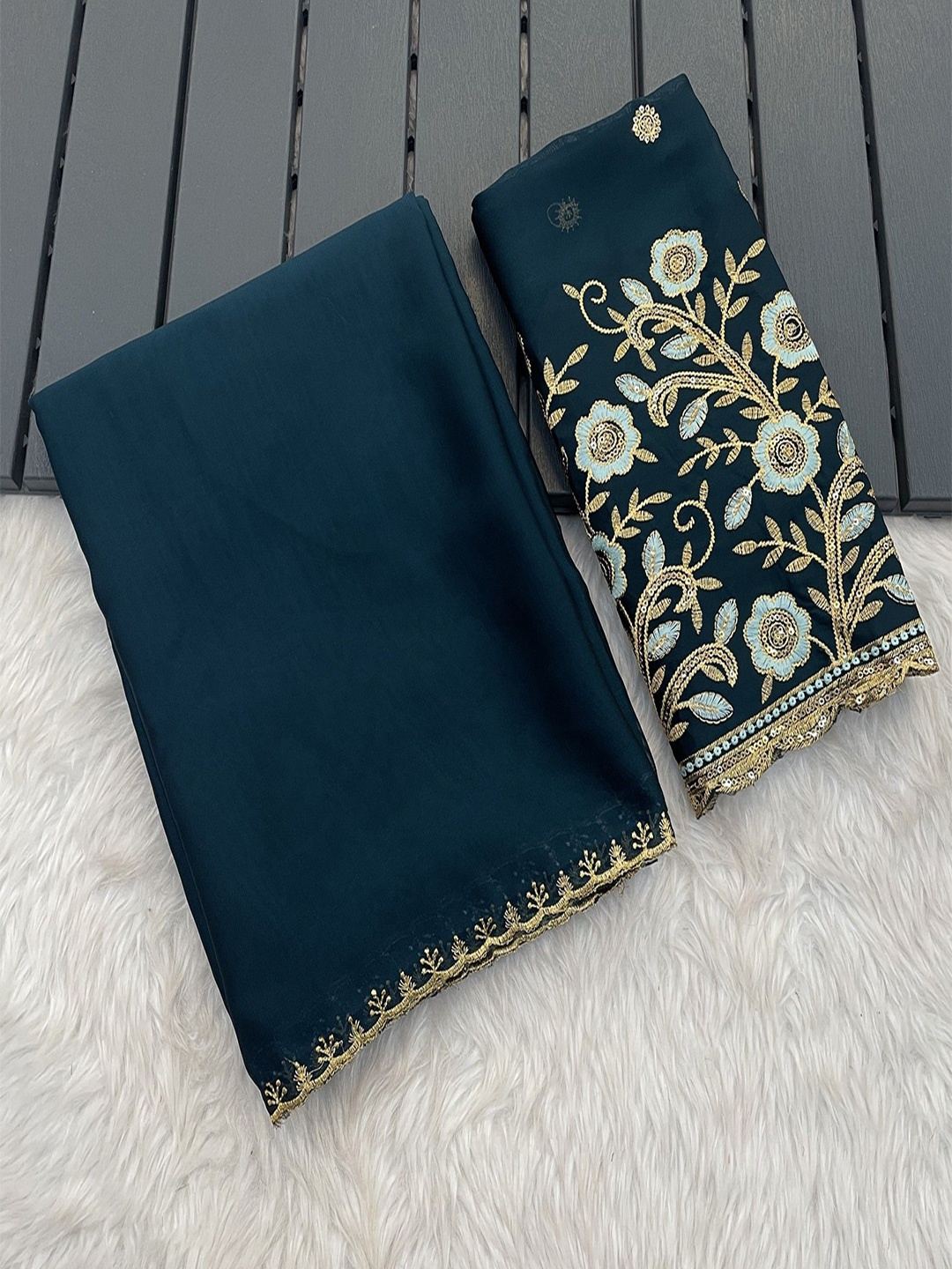 

K 5 Fashion Embroidered Pure Chiffon Saree, Teal