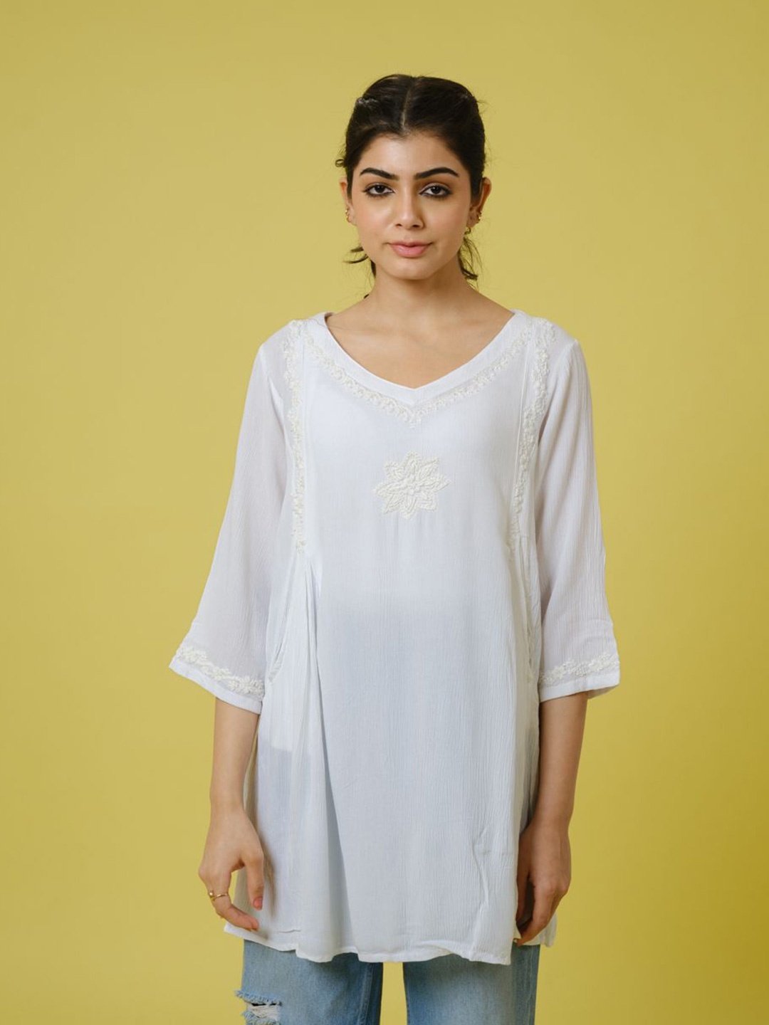 

Hassu's Floral Embroidered Chiffon Longline Top, Off white