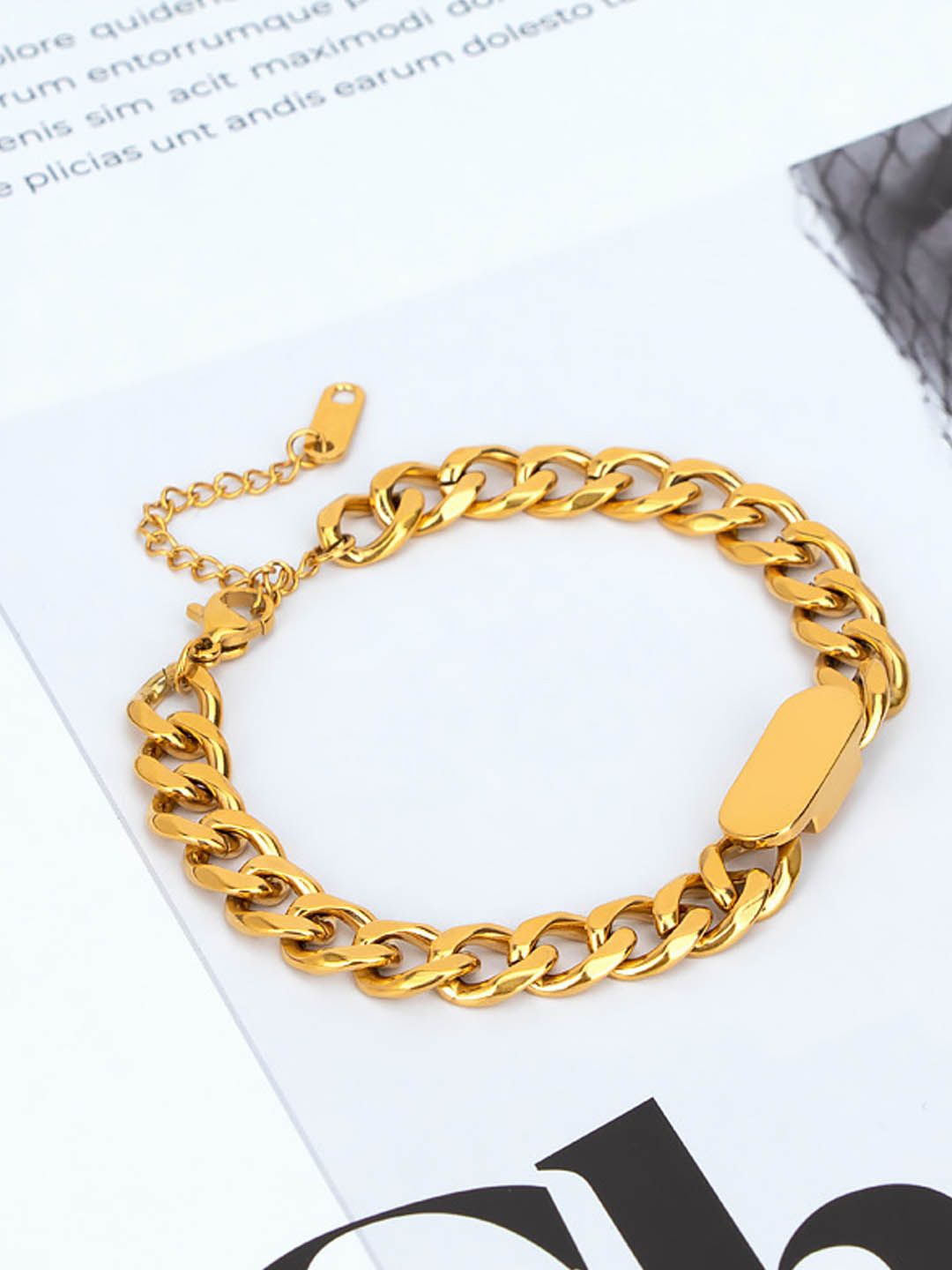 

StyleCast Gold-Toned Elegant Link Bracelet